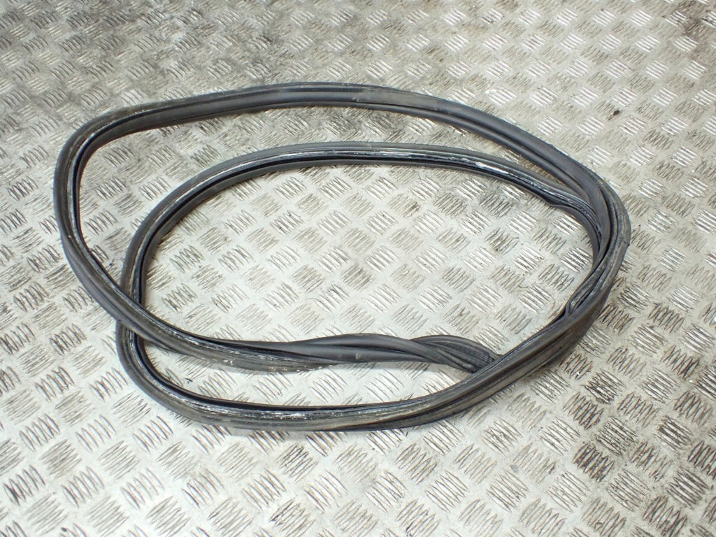 Door Seal Maserati Quattroporte 13-