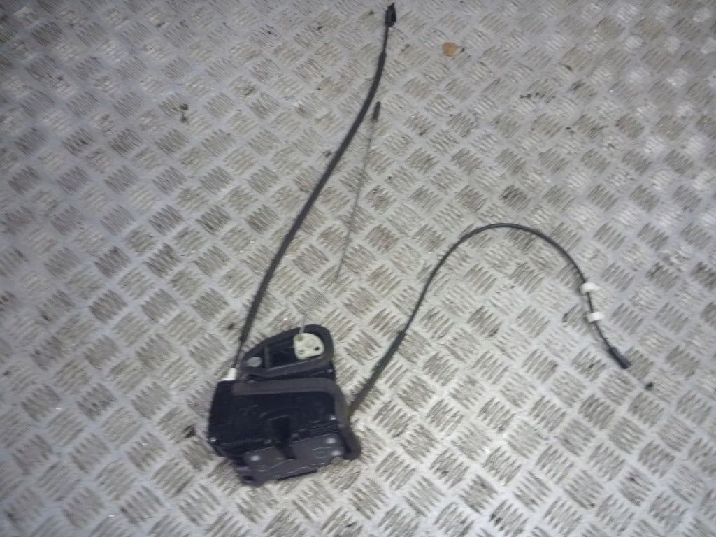 Door Lock Escalade Suburban Yukon Tahoe 2015-