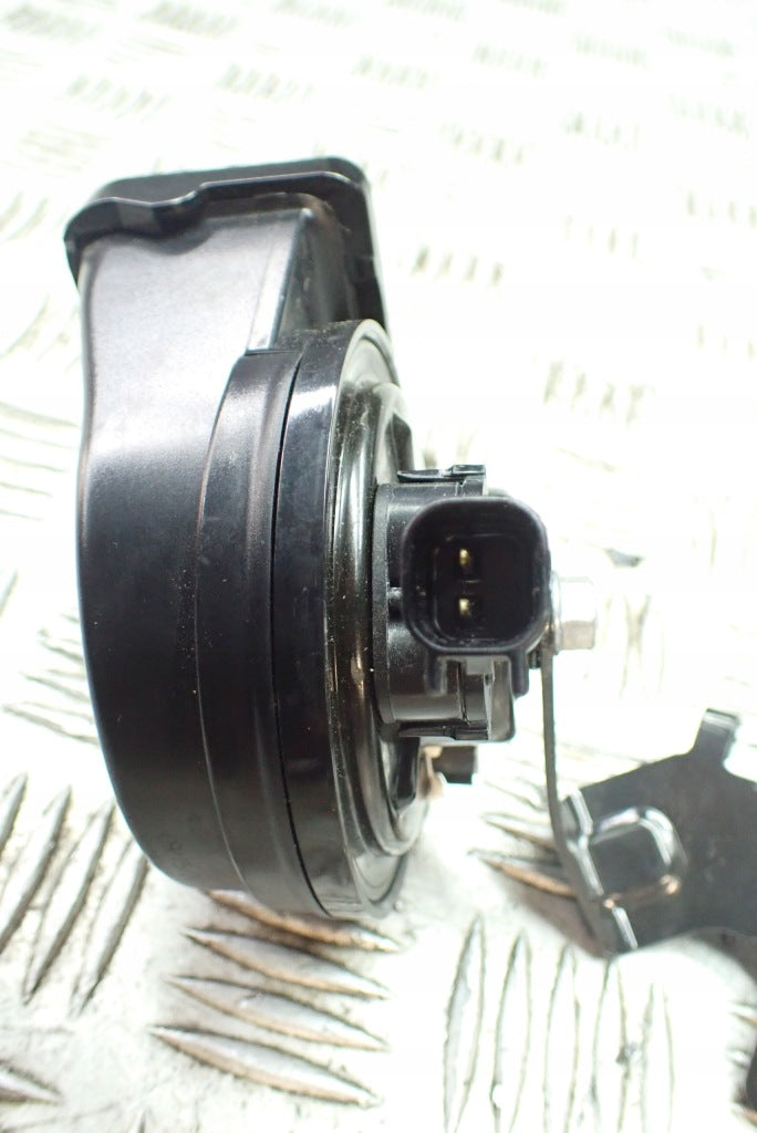 Horns Signal Chevrolet Corvette C8 2020-