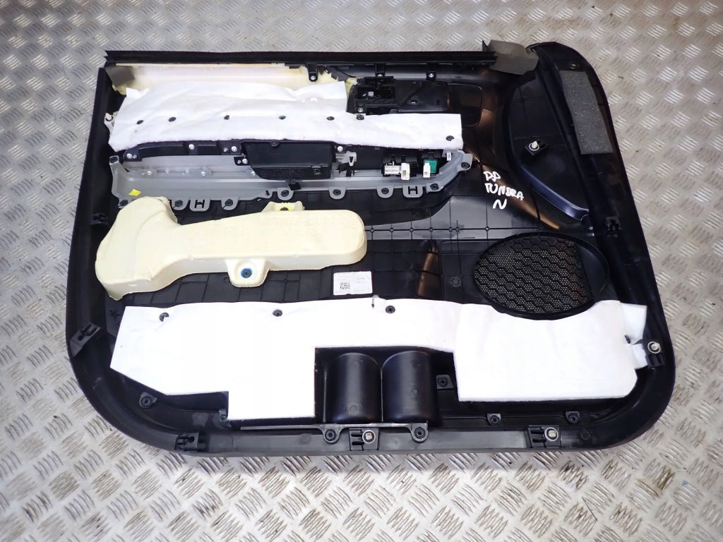 Right Front Side Panel Toyota Tundra 2016
