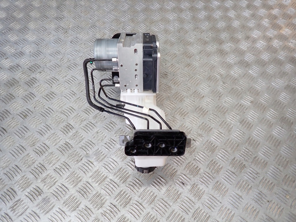 Pompa hamulcowa ABS i serwo do Ford F150 XLT 2025, części samochodowe marki Autolandparts na zdjęciu