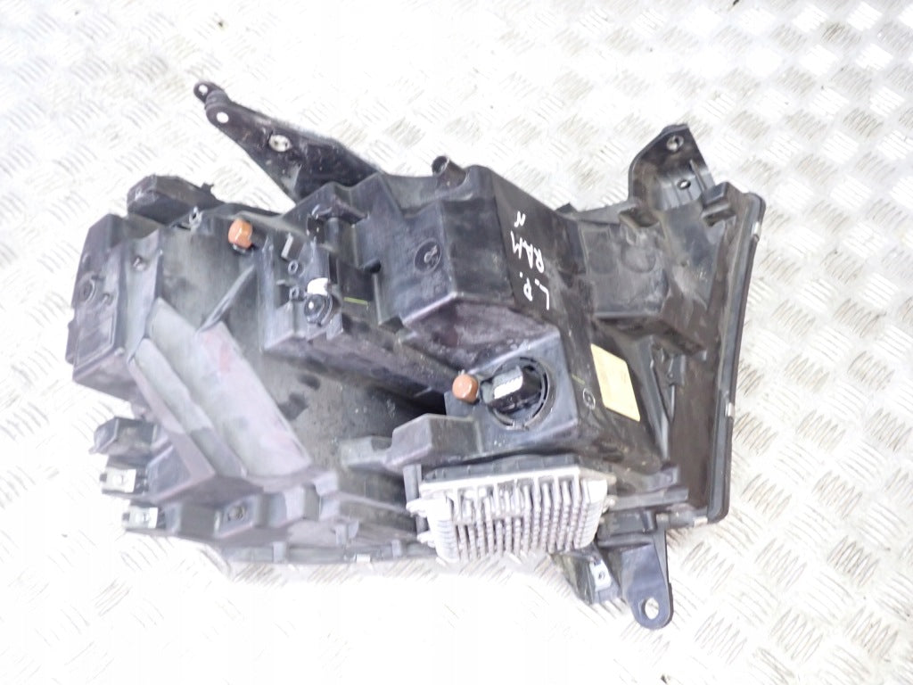 Lampa Przednia Lewa Led Srebrna KPL Dodge RAM V Rebel Laremie 2019-