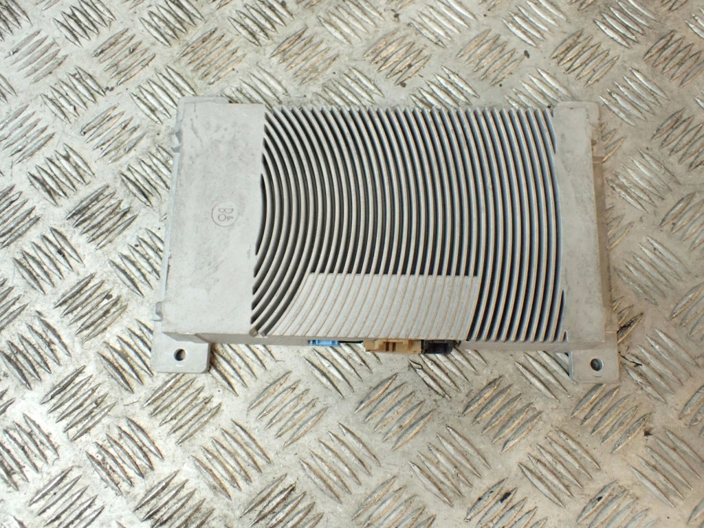 Bang &amp; Olufsen Amplifier Ford Explorer Limited 2020