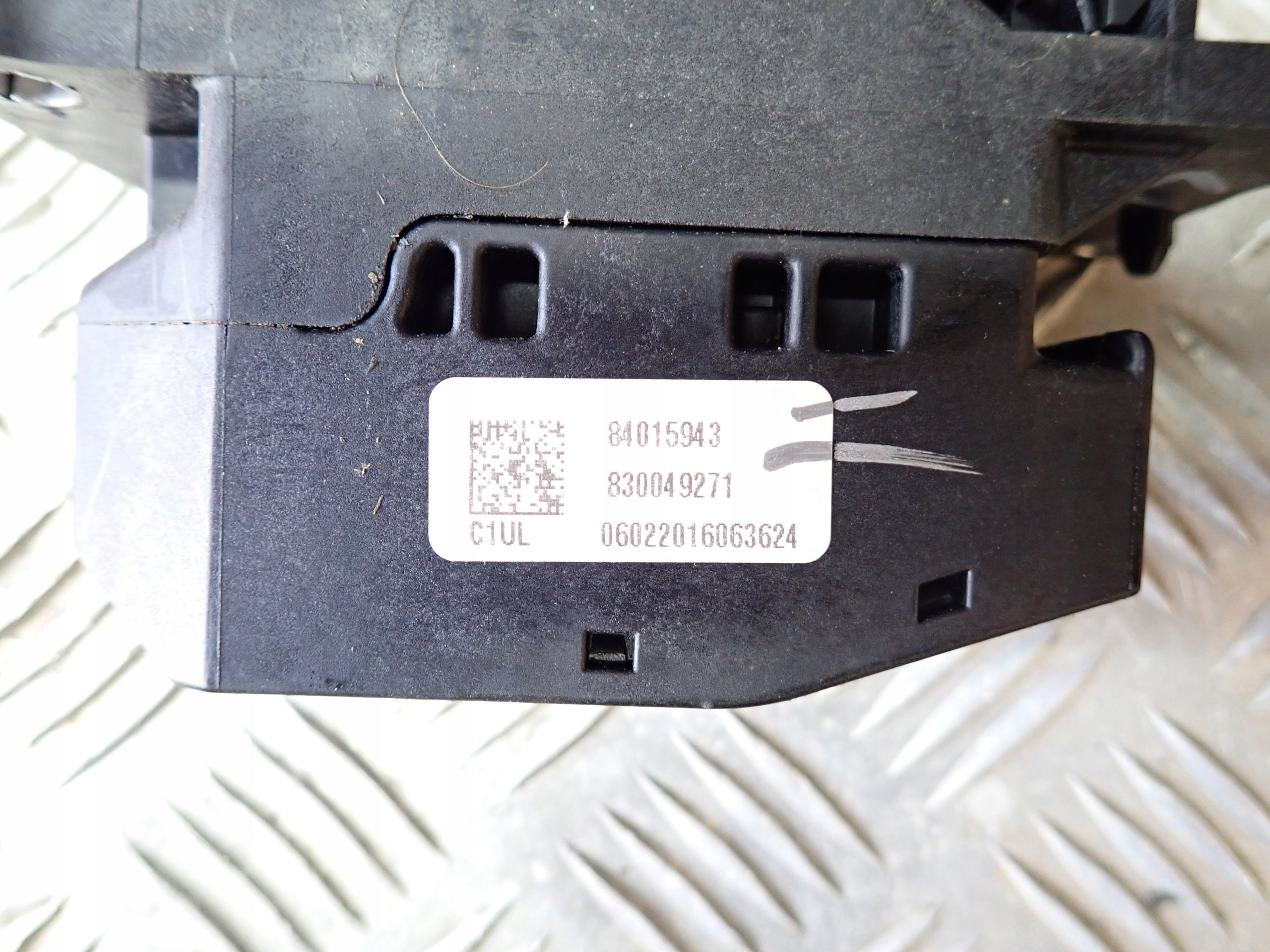 Lewarek Wybierak Cadillac XT5 2017