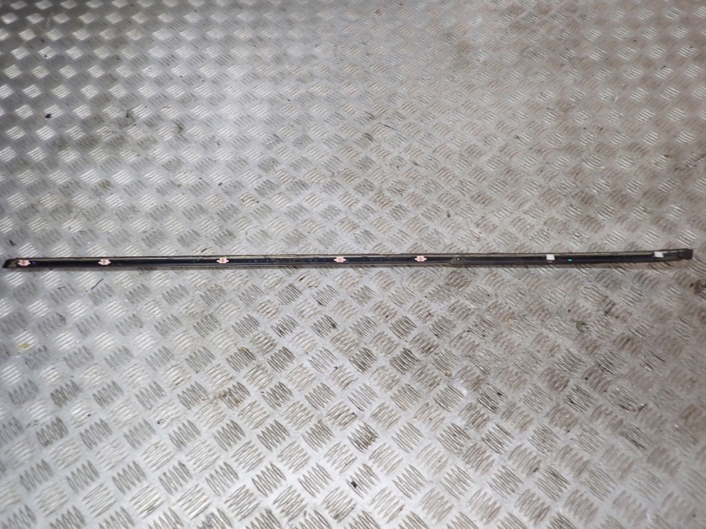 Rear Body Seal Strip Honda Odyssey Elite 2018