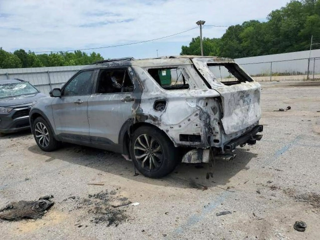 Drzwi Lewe Tylne Gołe Ford Explorer 2021