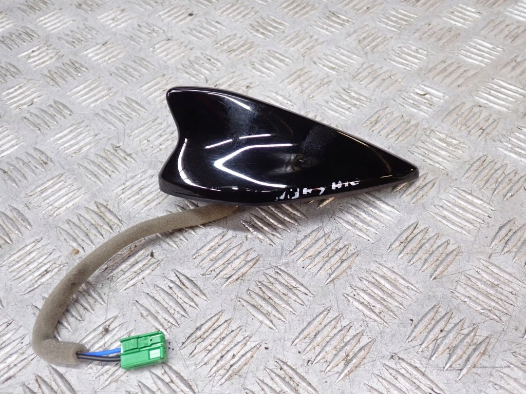 Antena Dachowa Rekinek Kia Carnival LX KA4 2020-