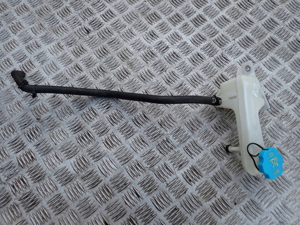 Suspension Fluid Reservoir Chevrolet Corvette C8 2020-