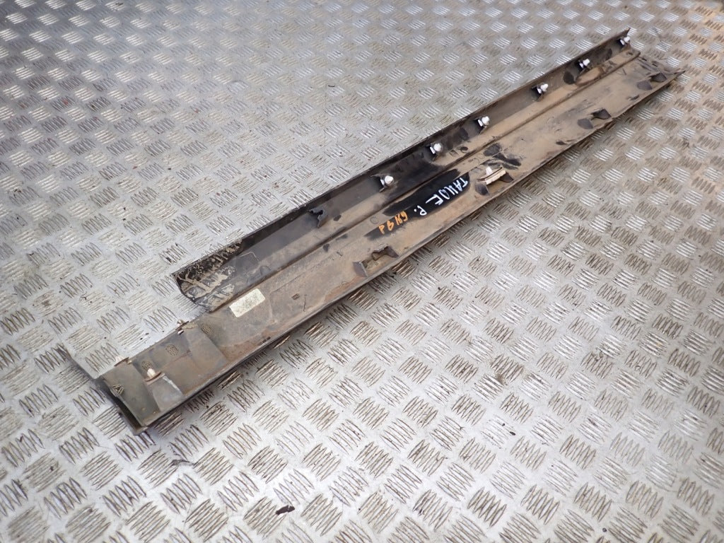 Listwa Progowa Prawa Przednia Chevrolet Tahoe Suburban 5.3 2021-