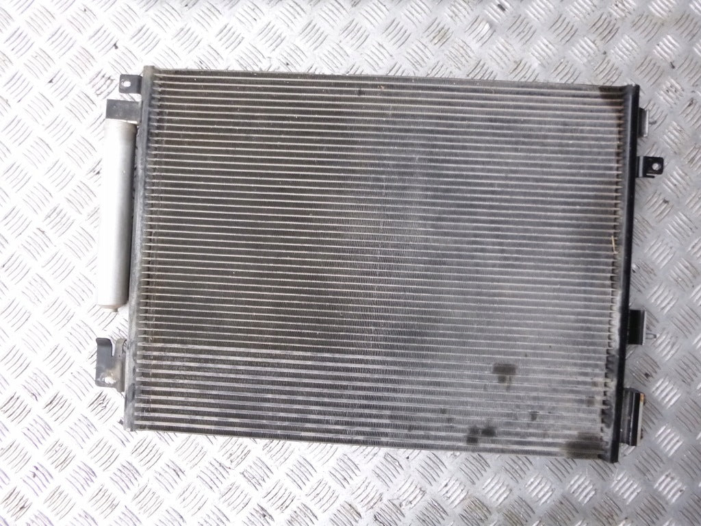 Chłodnica Klimatyzacji Chrysler 300C Thema 2011-