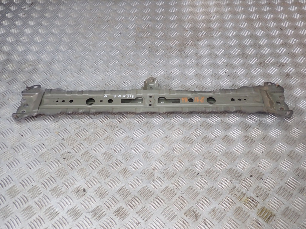 Wzmocnienie Wspornik Dolny Chłodnicy Toyota Sienna XL40 2021