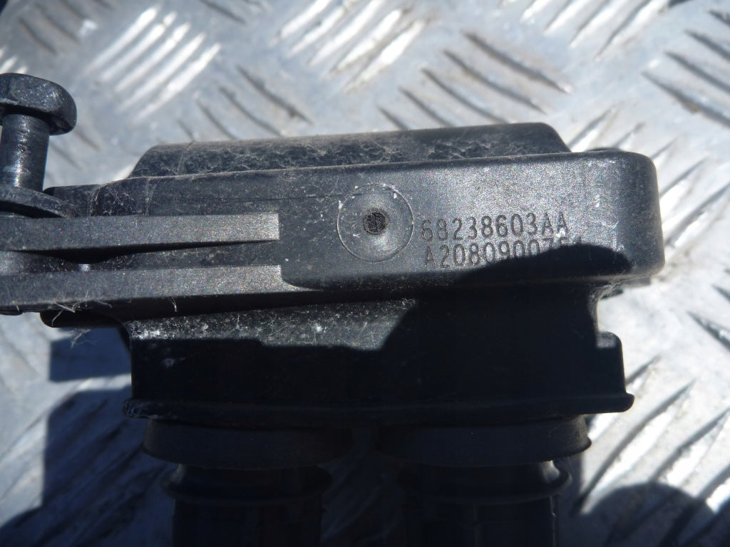Coil Dodge RAM Durango Jeep WK2 5.7 2021