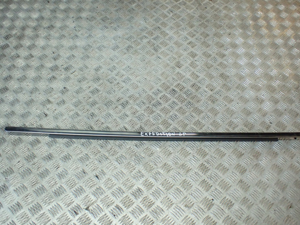 Listwa Drzwi Lewy Lewych Przód Przednich Ford Expedition 3.5 Ecoboost 20