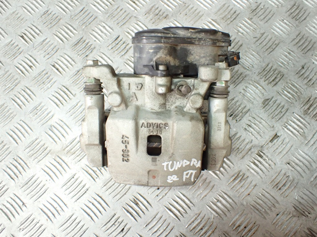 Zacisk Prawy Tylny Elektryczny Siłownik Toyota Tundra 2022-