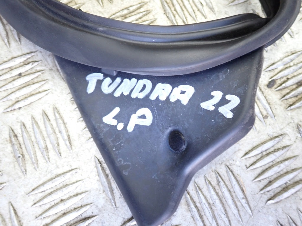Uszczelka Drzwi Toyota Tundra 2022-