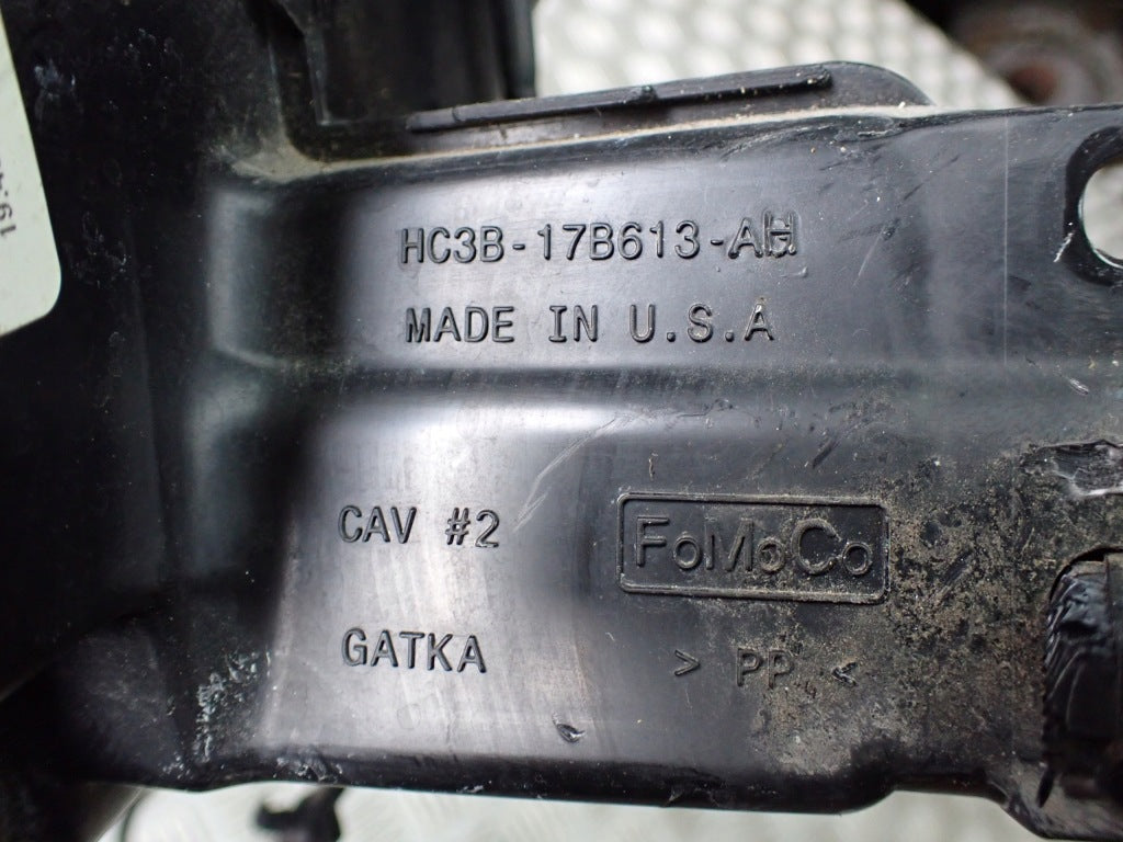Zbiorniczek Zbiornik Spryskiwaczy Ford F250 F350 6.2 4x4 Super Duty 2021