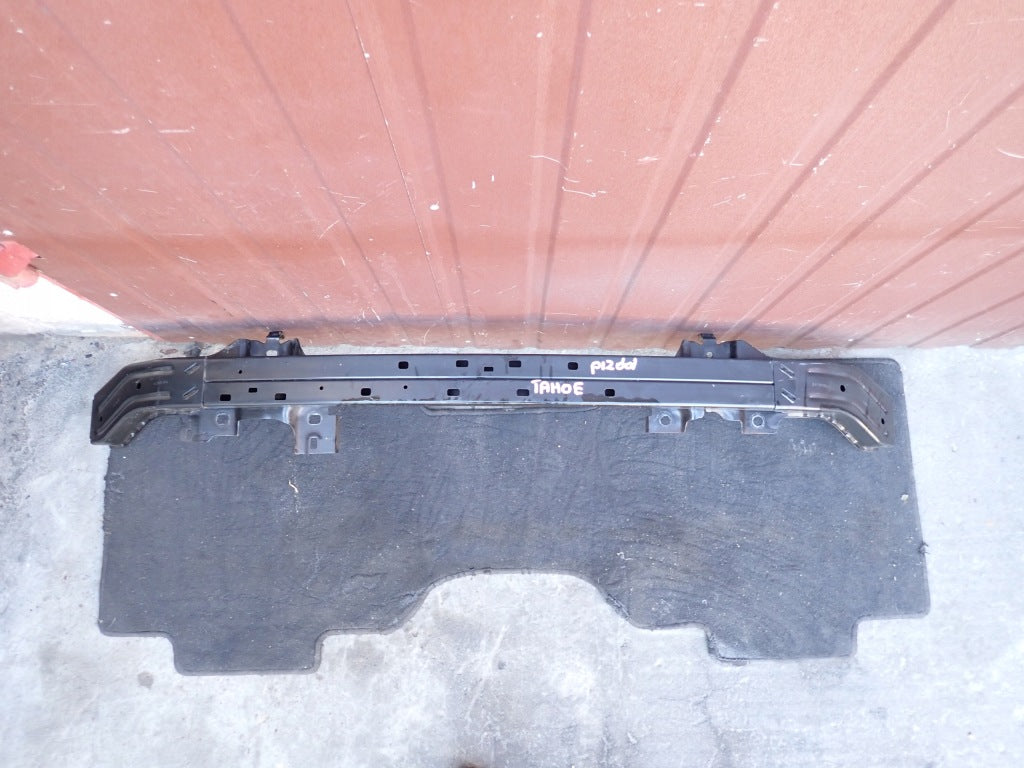 Belka Zderzaka Przednia Chevrolet Suburban Tahoe Escalade GMC Yukon 2021-