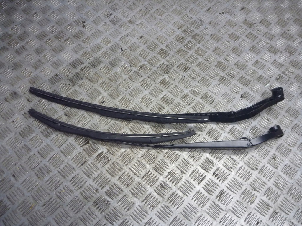 Wiper Blades Arms Chevrolet Camaro 2016