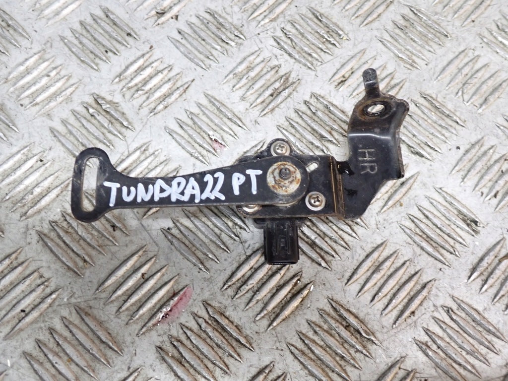 Czujnik Poziomowania Zawieszenia Lamp Toyota Tundra 3.4 3.5 Limited 22-