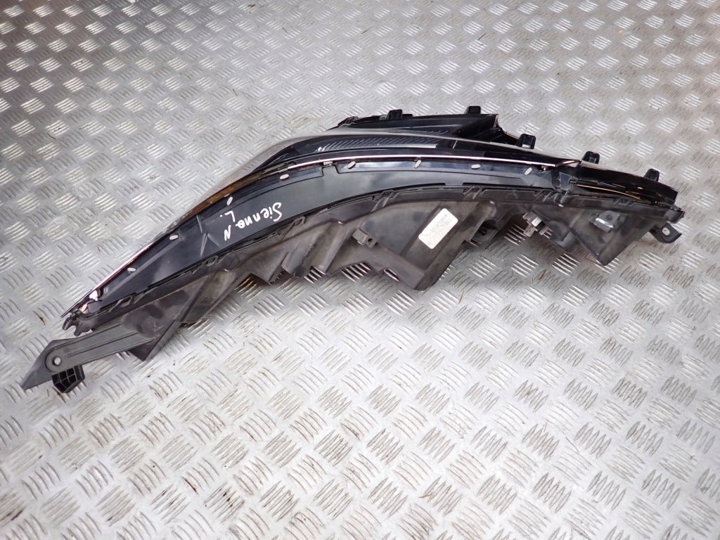 Lampa Lewa Przednia LED KPL Toyota Sienna XL40 2021