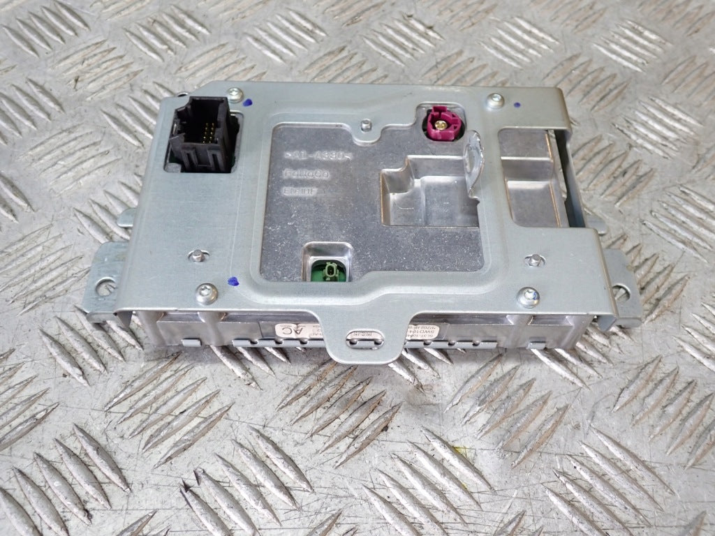 Moduł sterownika licznika zegarów do Ford F150 2024, część firmy Autolandparts, widoczny w jasnym otoczeniu.