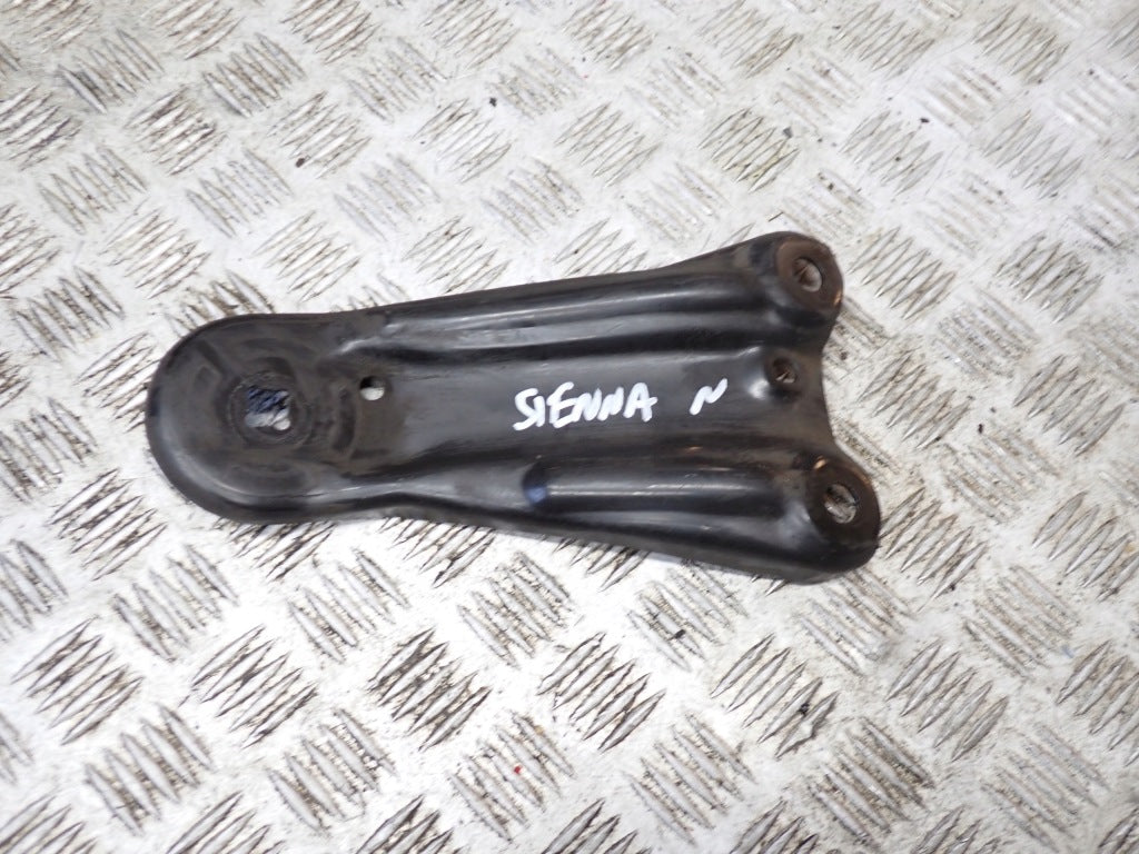 Toyota Sienna XL40 2021 Suspension Sled Mount Bracket
