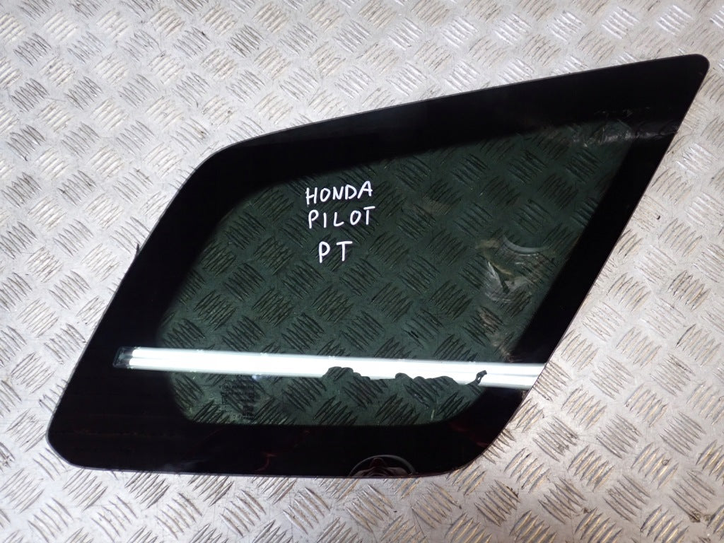 Szyba Karoseryjna Prawa Tylna Prawy Tył Honda Pilot 4 YG2 2023