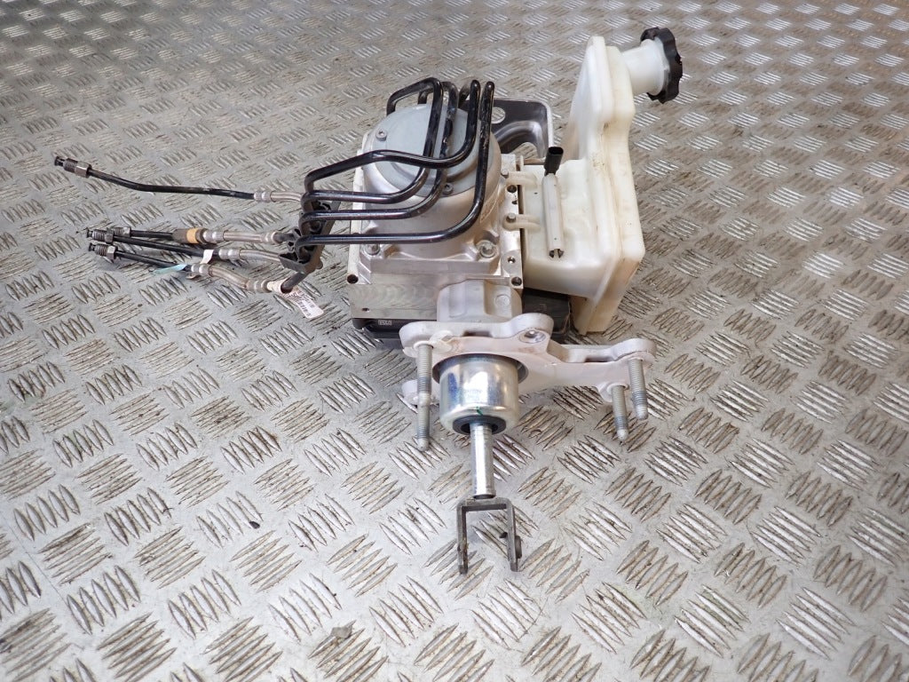 Pompa Hamulcowa ABS Serwo Chevrolet Tahoe Silverado Yukon Sierra Escalade