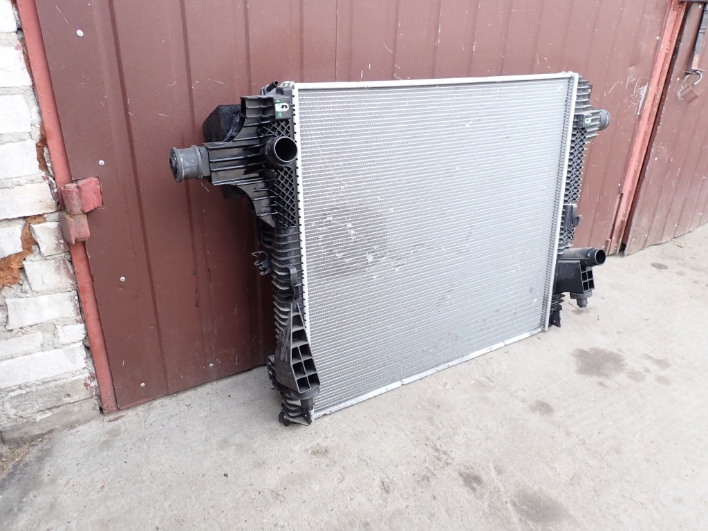 Water Cooler Ford F350 F250 6.2 4x4 2017-