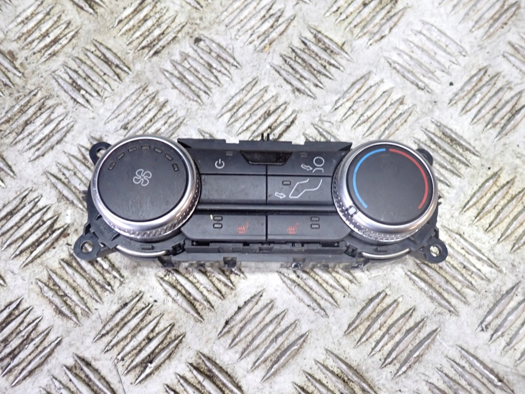 Rear Air Conditioning Panel Ford Explorer 2020-