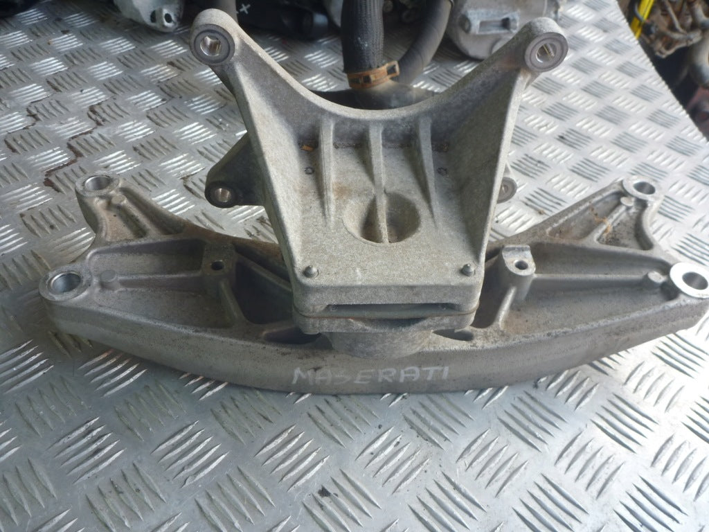 Gearbox Cushion Support Leg Maserati Quattroporte Ghibli 2014