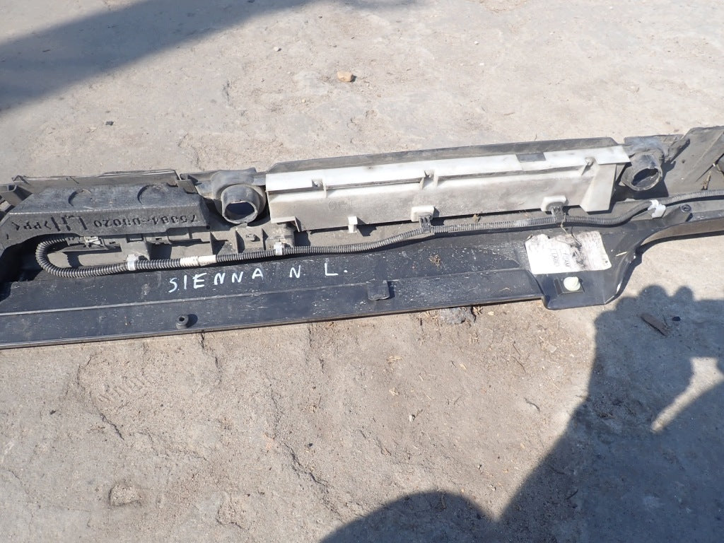 Listwa Progowa Lewa Otwieranie nogą KPL Toyota Sienna XL40 2021