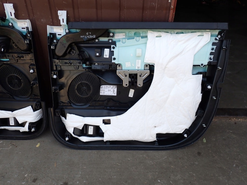 2020 Ford Expedition Leather Left Front Driver Side Panel