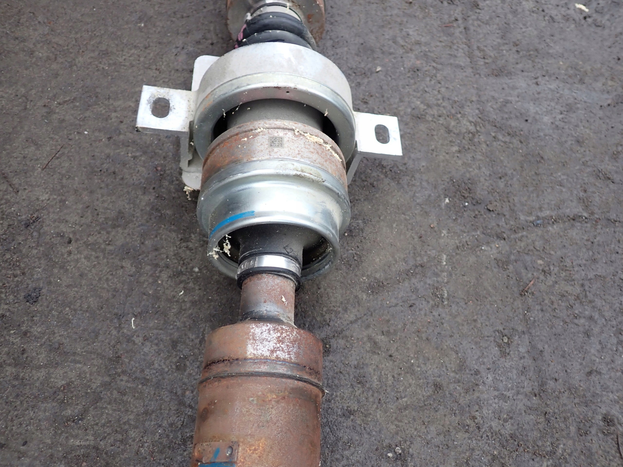 Wał Napędowy Tył Tylny Ford Explorer 3.3 Hybrid 2020-