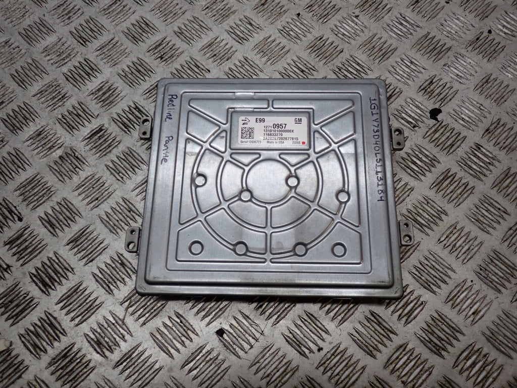 Komputer Moduł Sterownik Silnika ECU Chevrolet Corvette C8 2020-