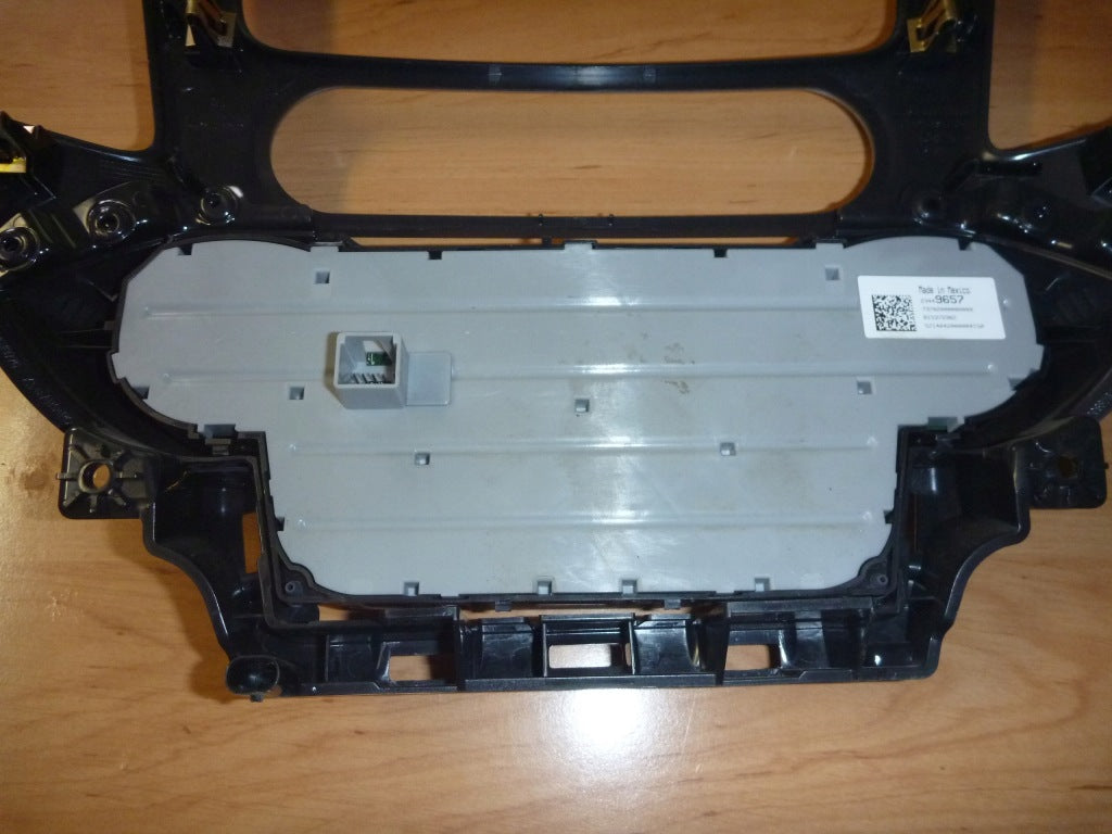 Tahoe Suburban Yukon 2015- Air Conditioning Panel