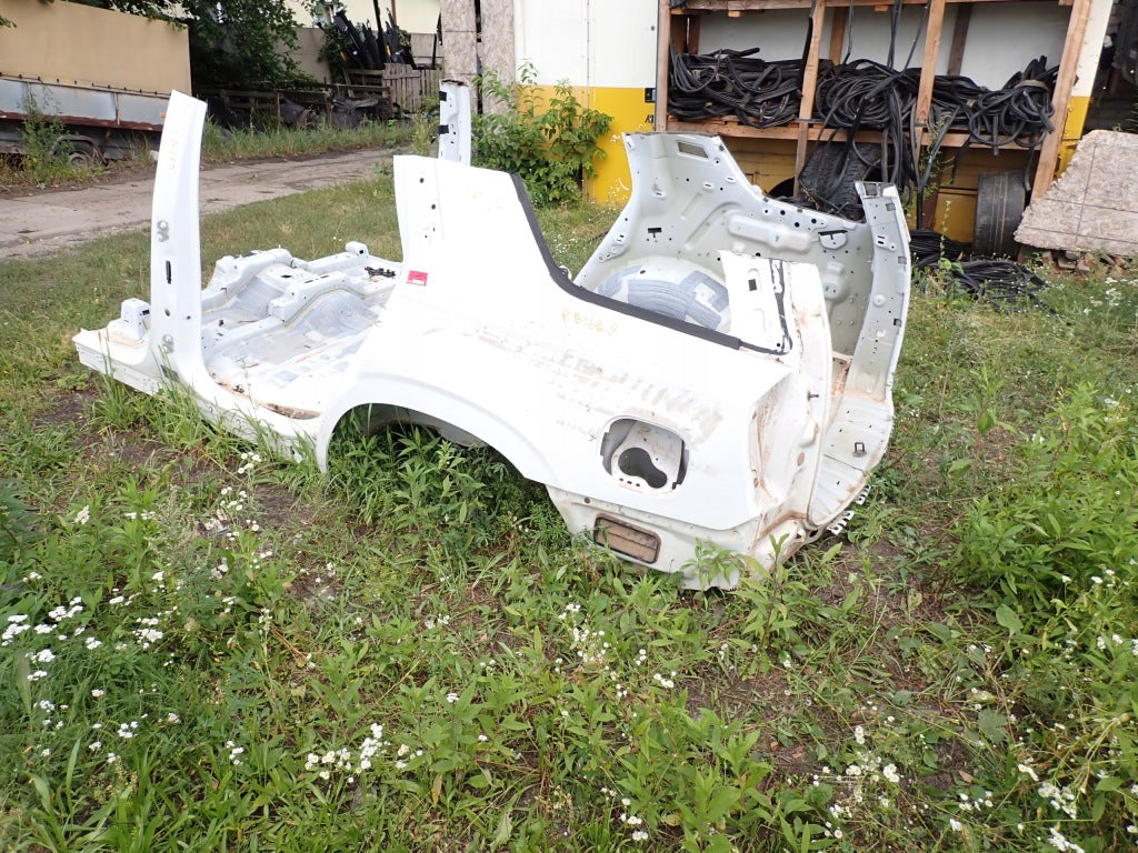 Ćwiartka Lewa Tylna Błotnik Lewy Tył Tylny Chevrolet Tahoe GMC Yukon 2021-
