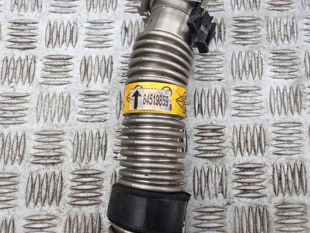 Fuel Tank Flow Hose Pipe Chevrolet Corvette C8 6.2 Z51 2020-