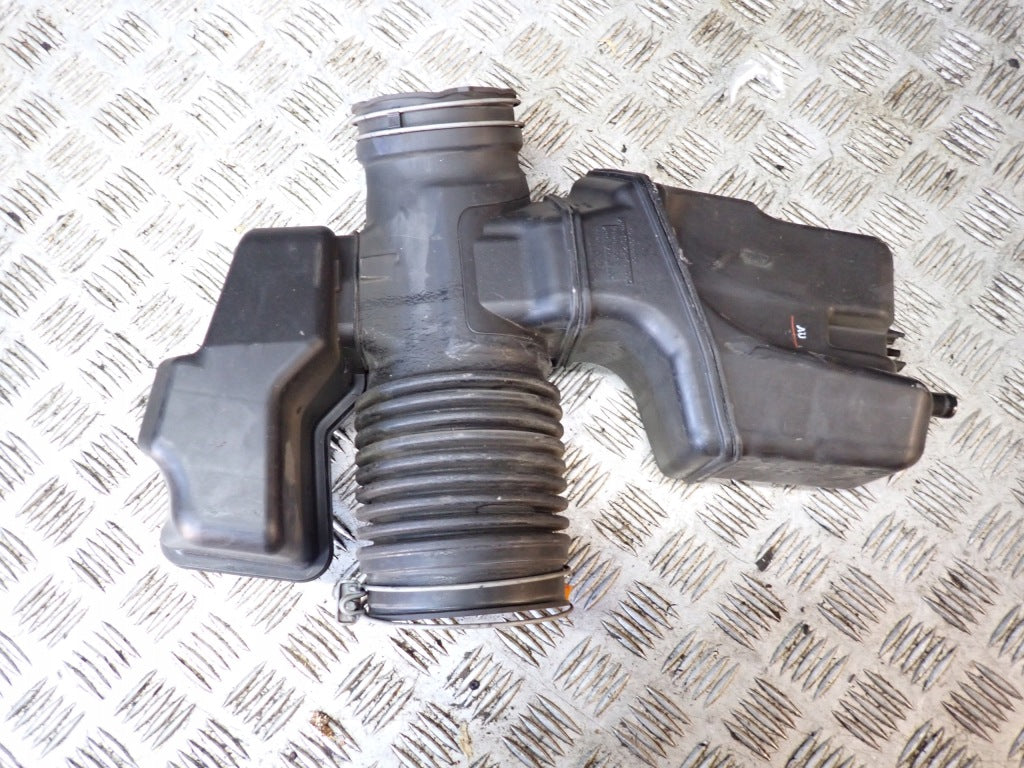 Air Resonator Pipe, Lexus LX570, Toyota Land Cruiser 2016–