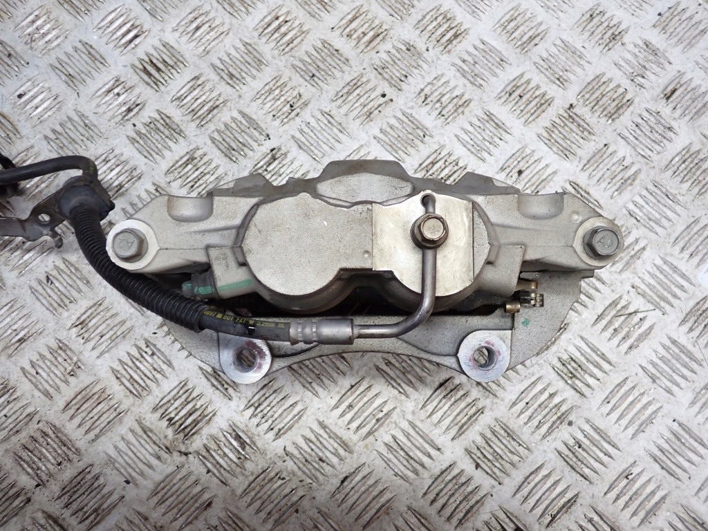 Right Front Brake Caliper Ford Explorer 3.0 ST 2021