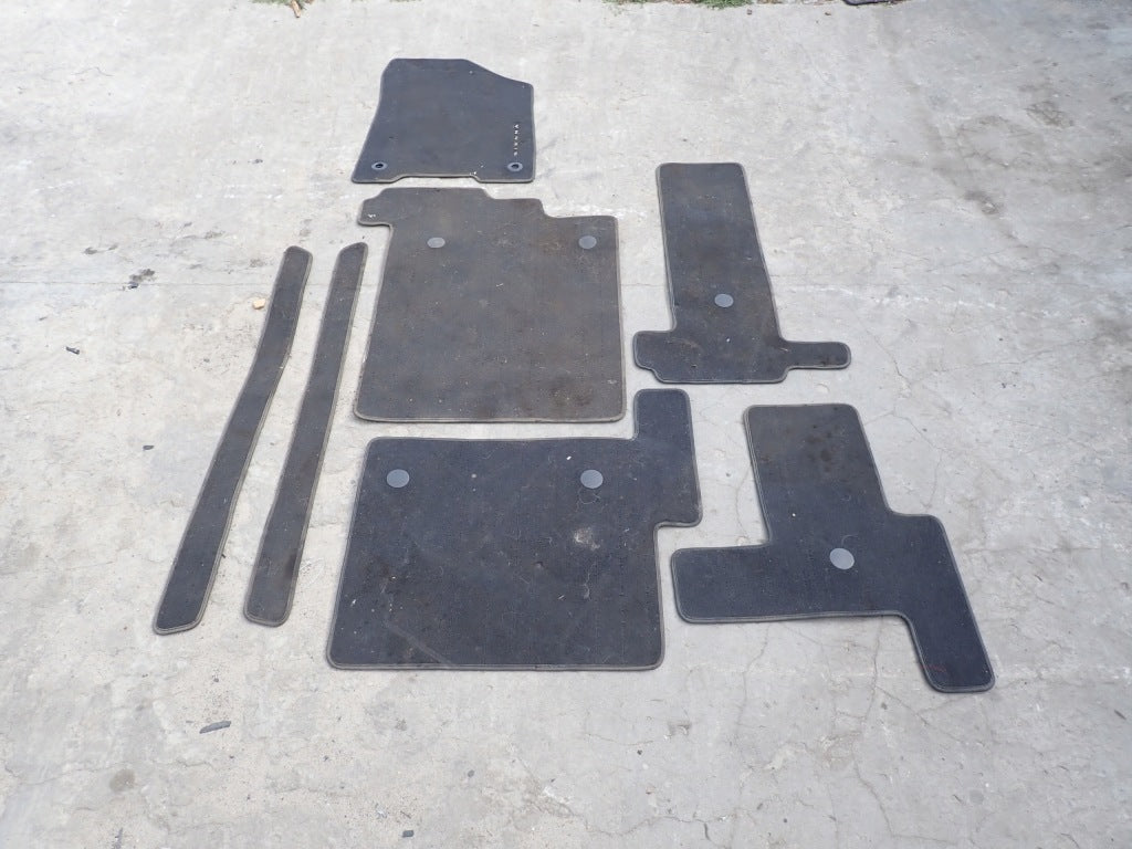 Dywaniki Toyota Sienna XL40 2.5 Hybryda A25A-S83 2021-