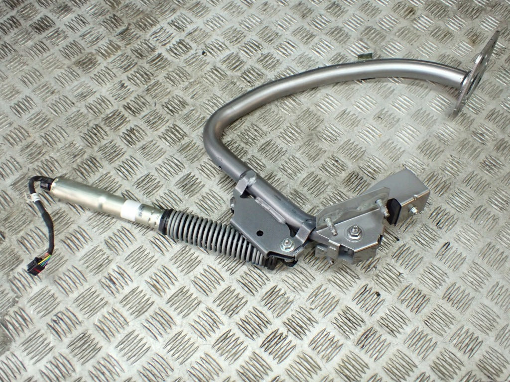 Tailgate Hinges Pair Maserati Quattroporte 2015