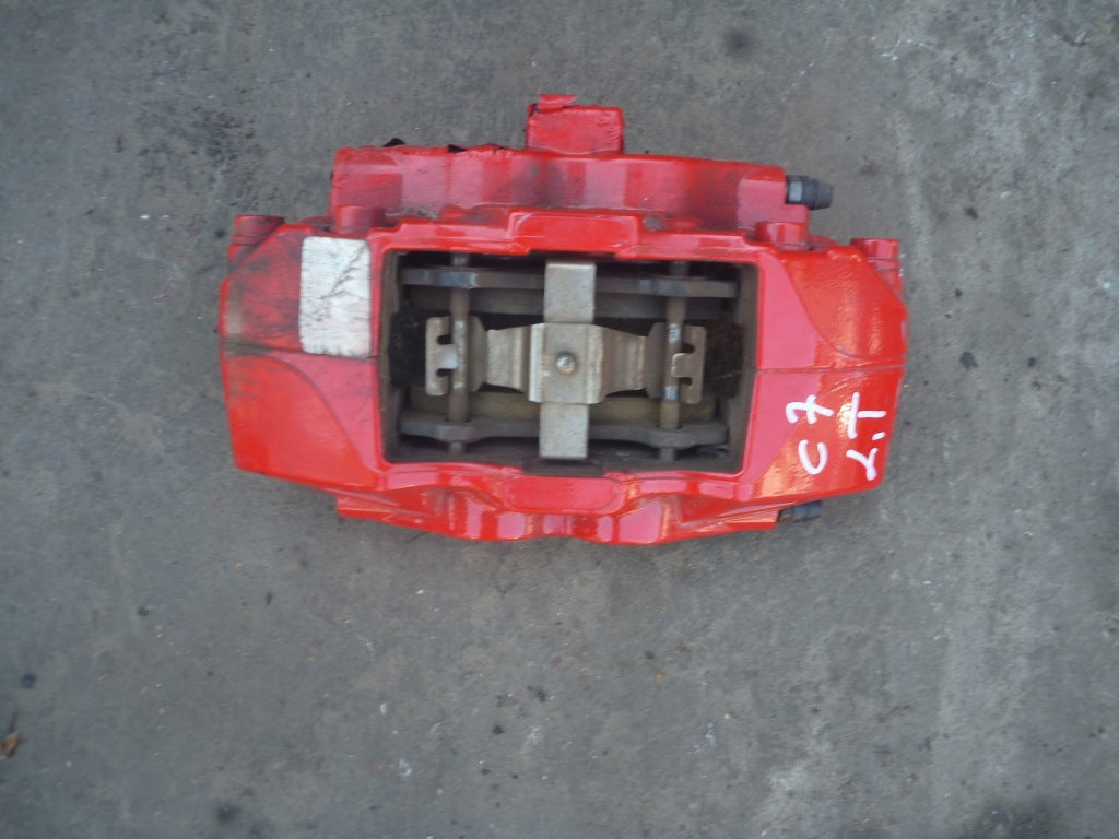 Zacisk Tylny Tył Chevrolet Corvette C7 2014-