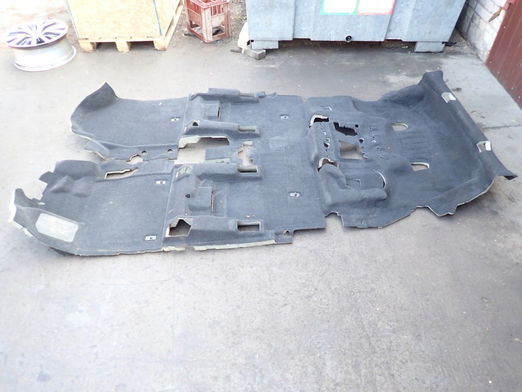 Dywan Wykładzina Kpl. Honda Pilot 4 YG2 4x4 2023