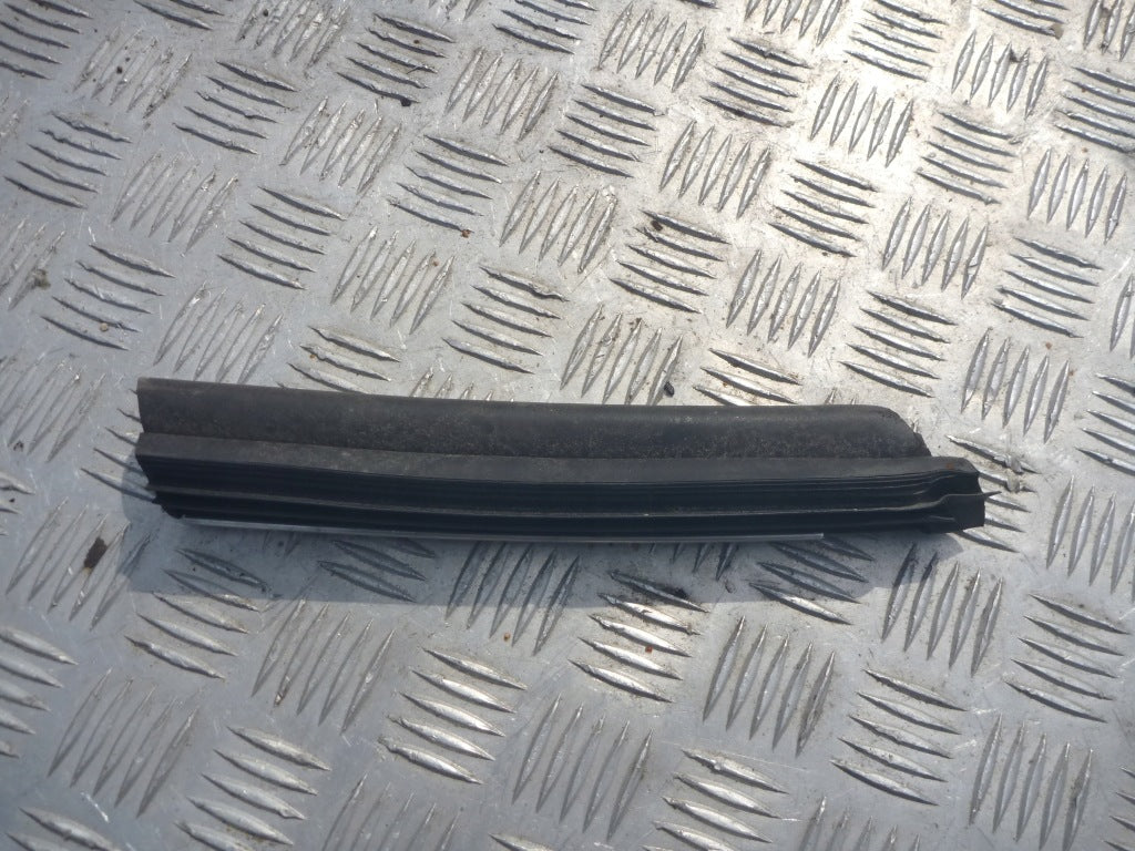 Corvette C7 Convertible Window Frame Mounting Seal