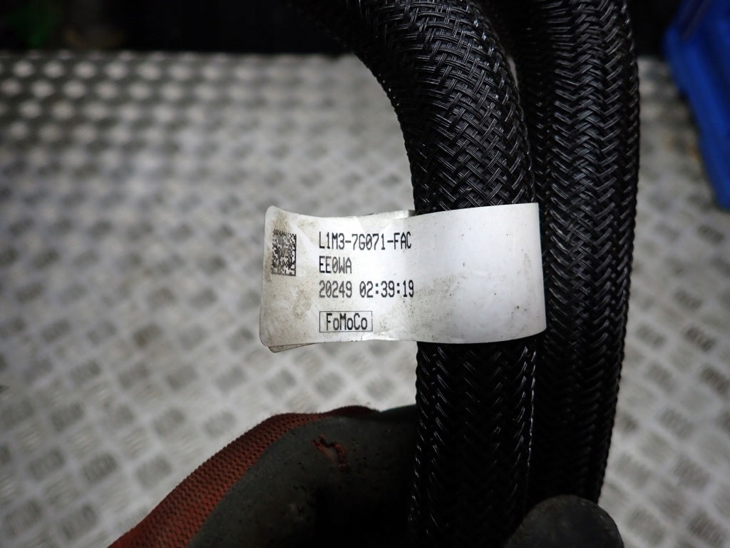 Water Hose Pipe Ford Explorer Hybrid 2020-
