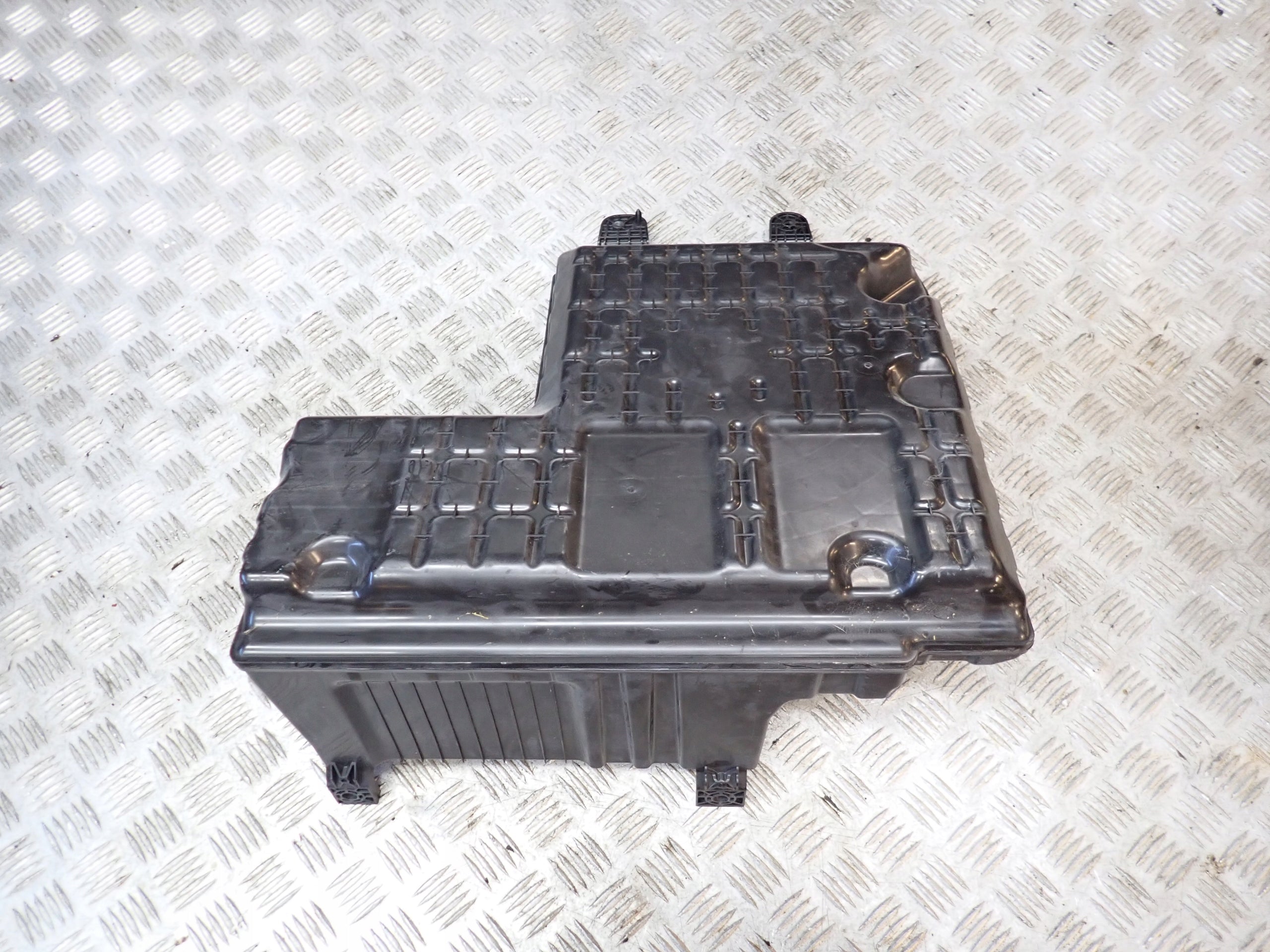 Subwoofer Głośnik Basowy Harman Kardon Dodge RAM 2019-