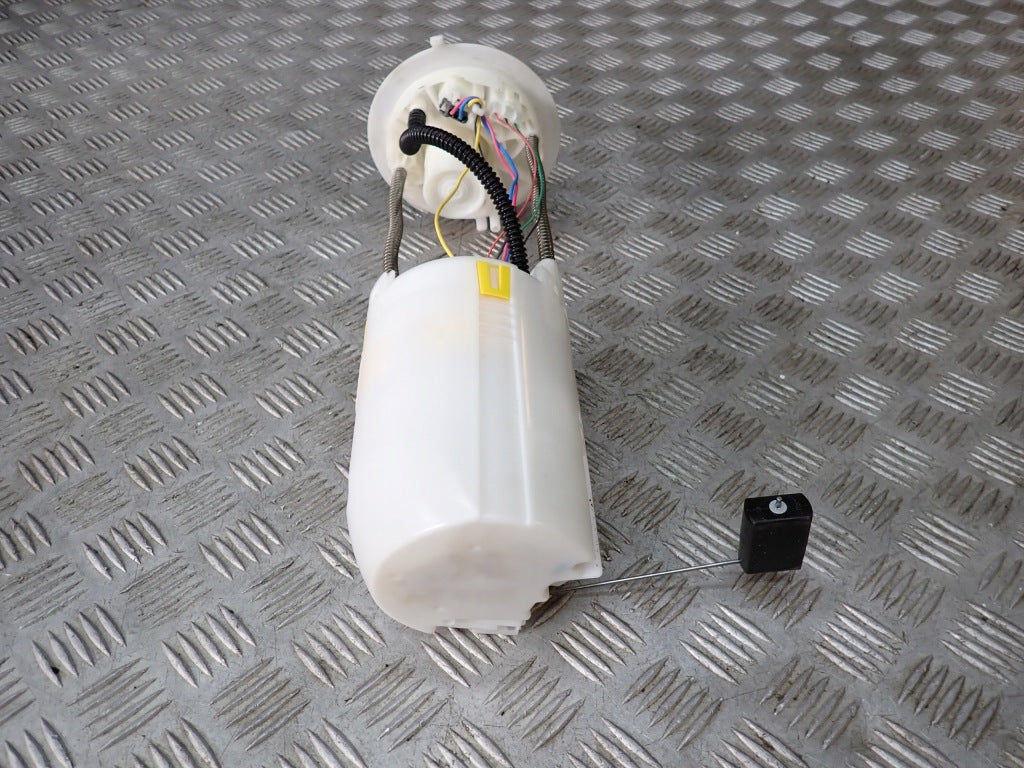 Pompa Paliwa Toyota Tundra Sequoia 3.4 3.5 2022-