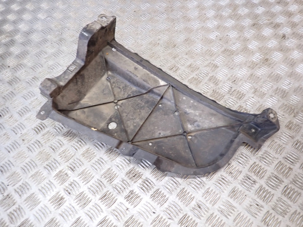 Osłona Zderzaka Tył Lewa Dolna Toyota Sienna XL40 2021