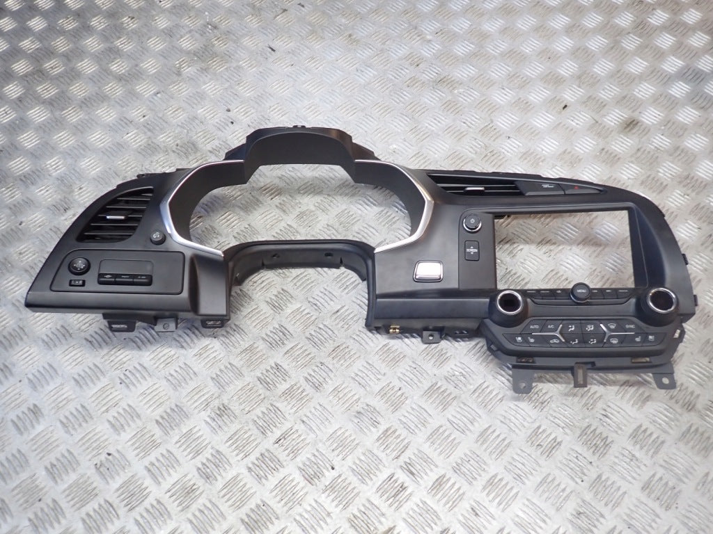 Ramka Konsola Deski Rozdzielczej Carbon Chevrolet Corvette C7 2014-